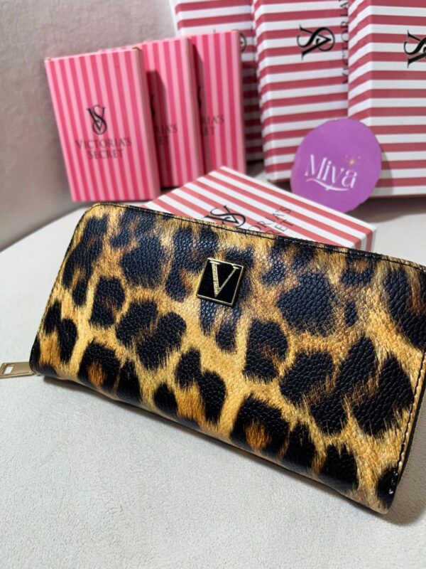 VS Büyük boy cüzdan leopar
