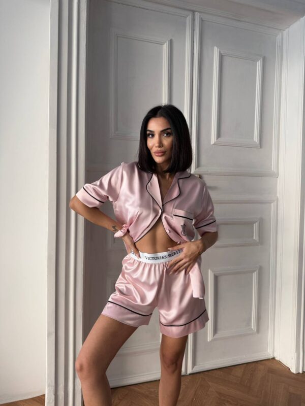 VS İpek Saten Pudra Pembe Şortlu Takım